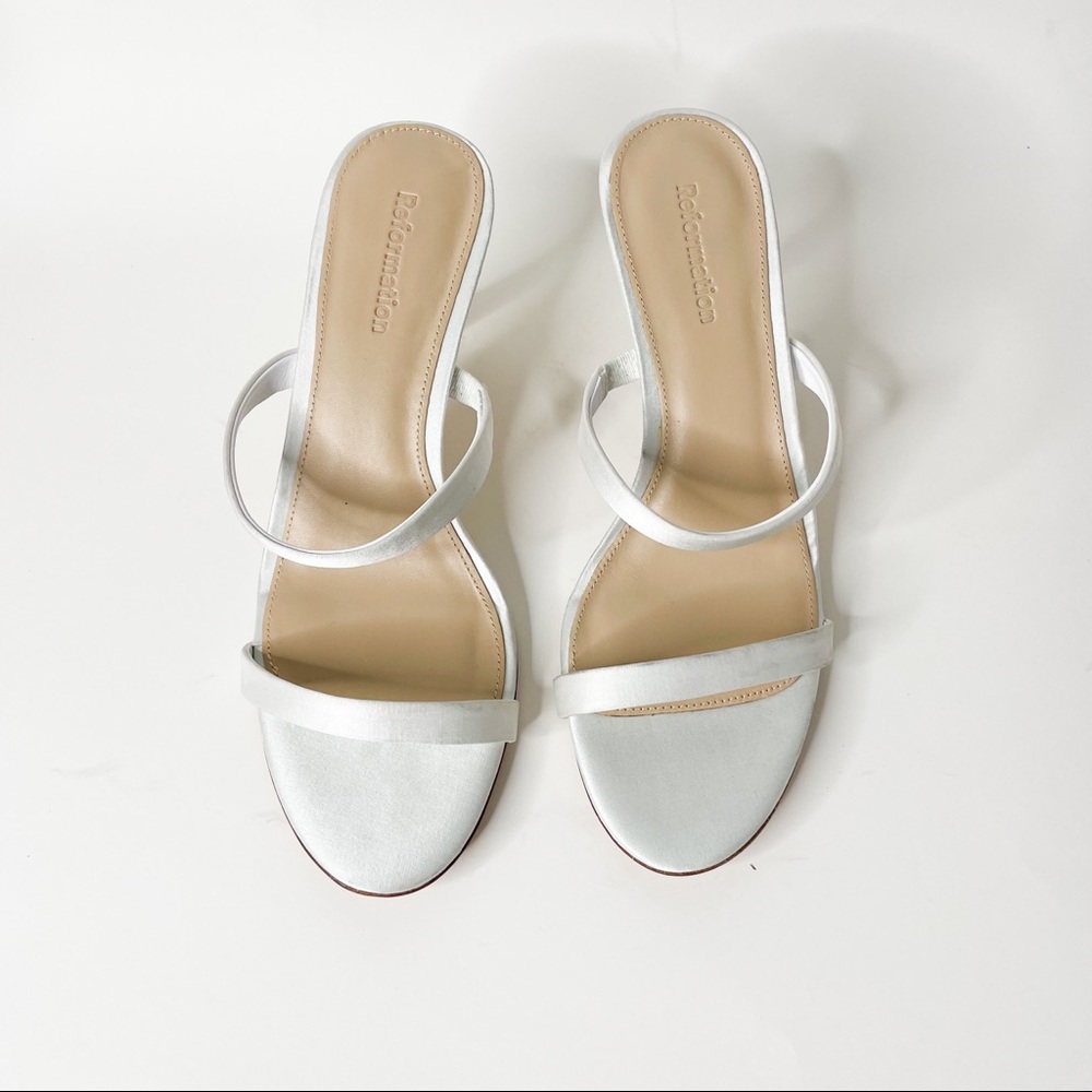 Reformation White Strappy Heel size 6.5M